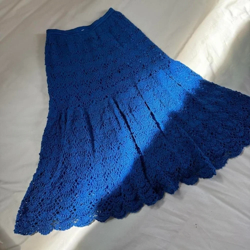 crochet midi skirt  Vintage blue crochet midi skirt size medium - Picture 3 of 6